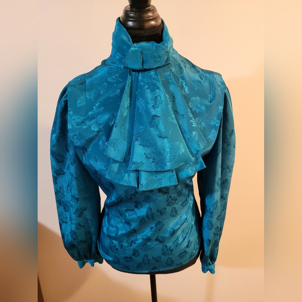 Green/Teal Floral Bib Collar Vintage Blouse